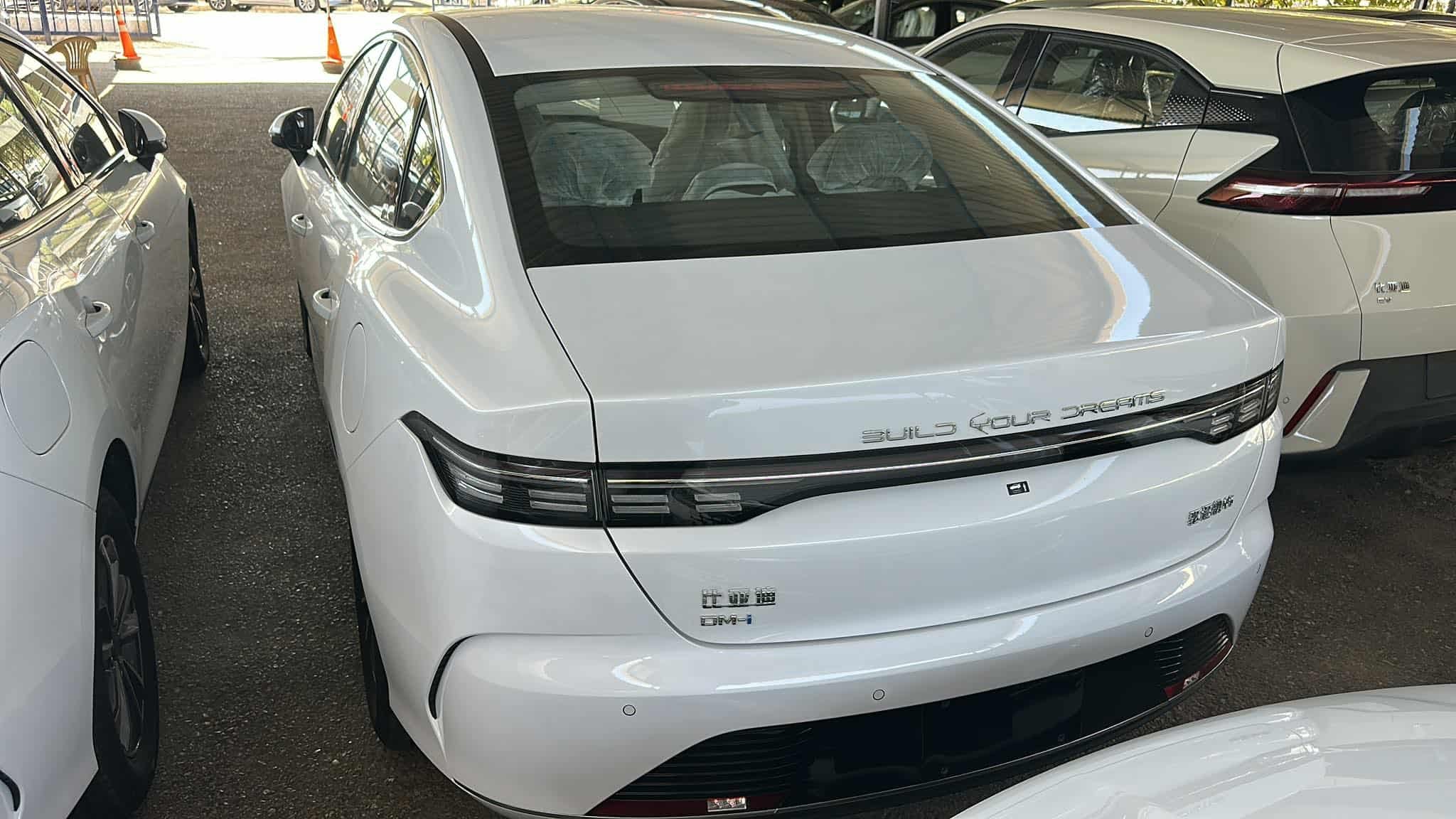 سيارة BYD ديستروير