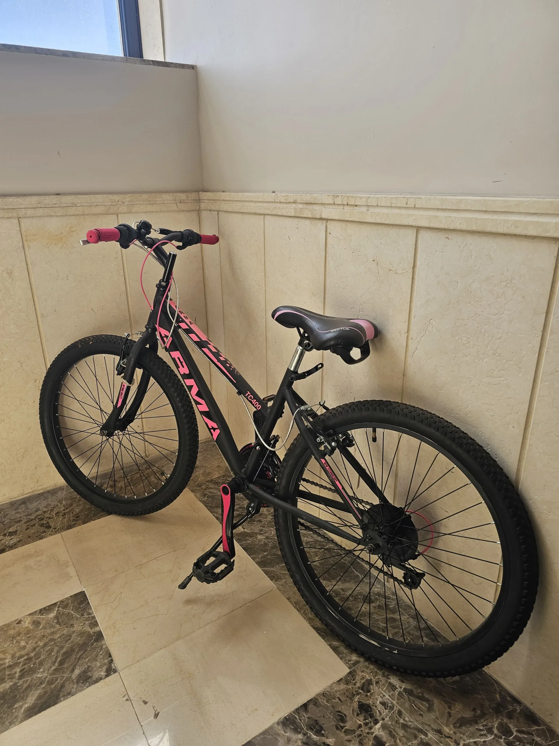 للبيع دراجة هوائية آرما