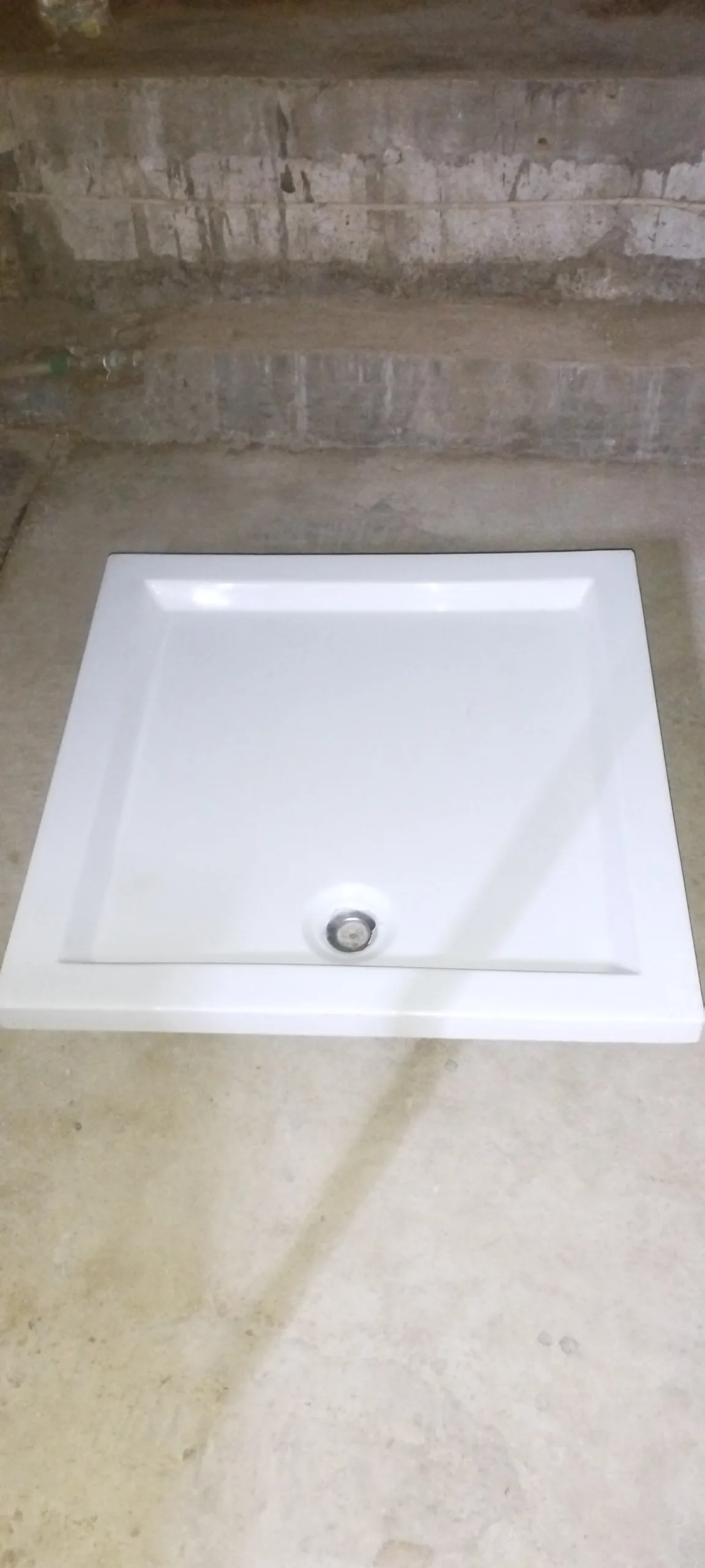 قاعدة بكدوش