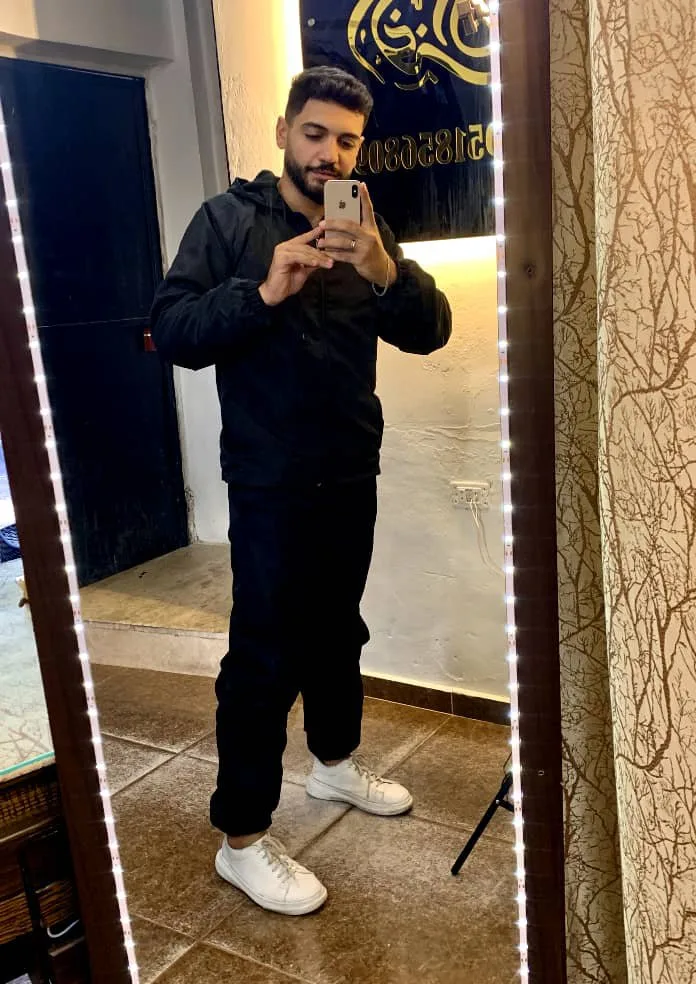 الالبسة العصرية