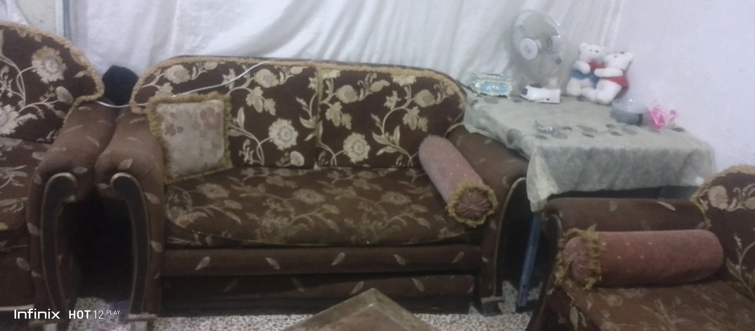 بيع أدوات منزلية مستعملة