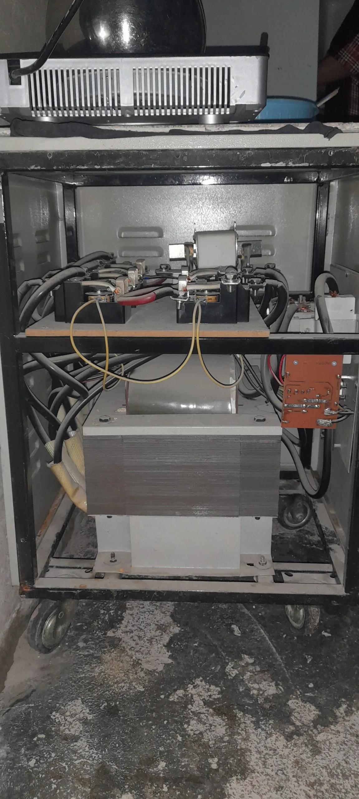 منظم كهرباء الحضارة / السيدة زينب