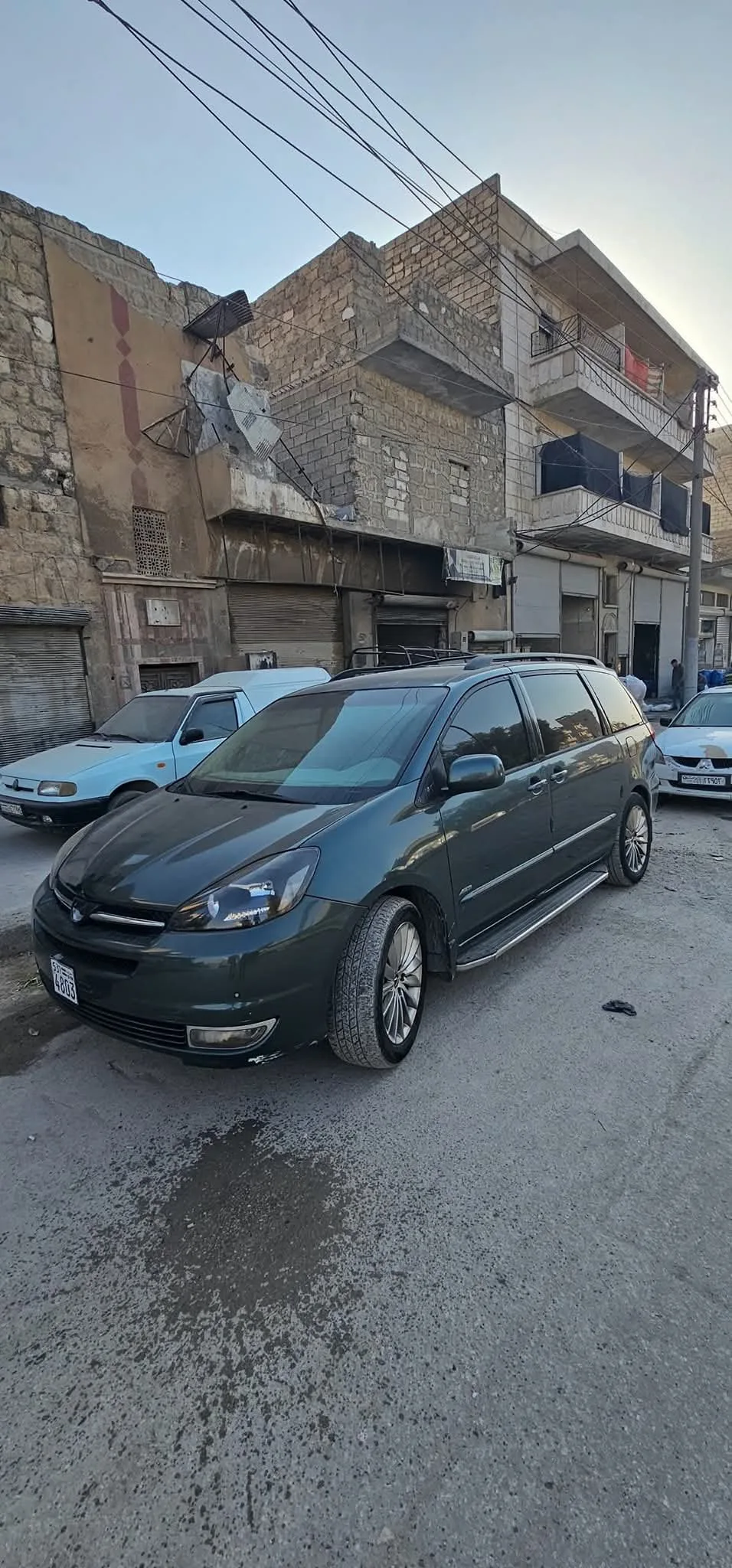 كرنفالتويوتا سيينا سنة 2004