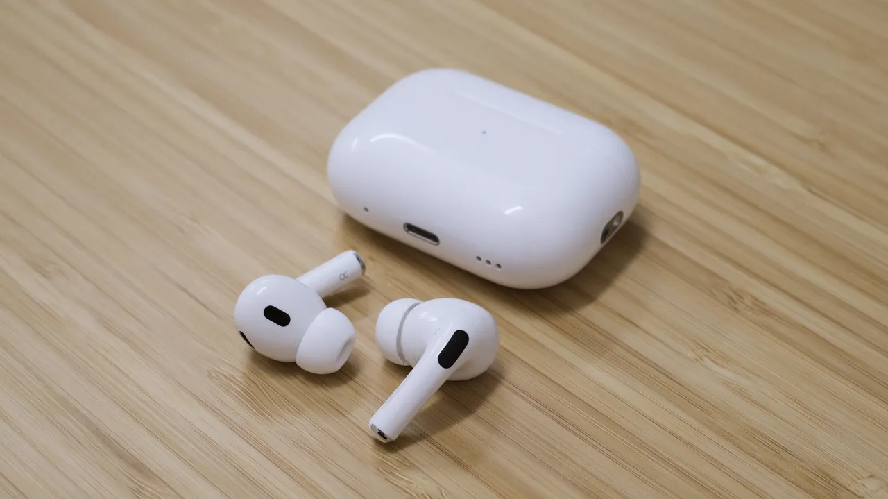 Apple AirPods Pro الجيل الثاني